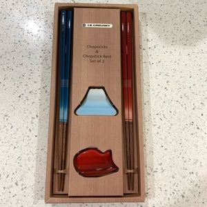 Le Creuset Chopsticks Set.